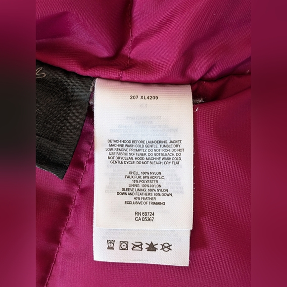 Columbia Stormy Ridge II Down & Feather Parka in Black - Picture 10 of 10